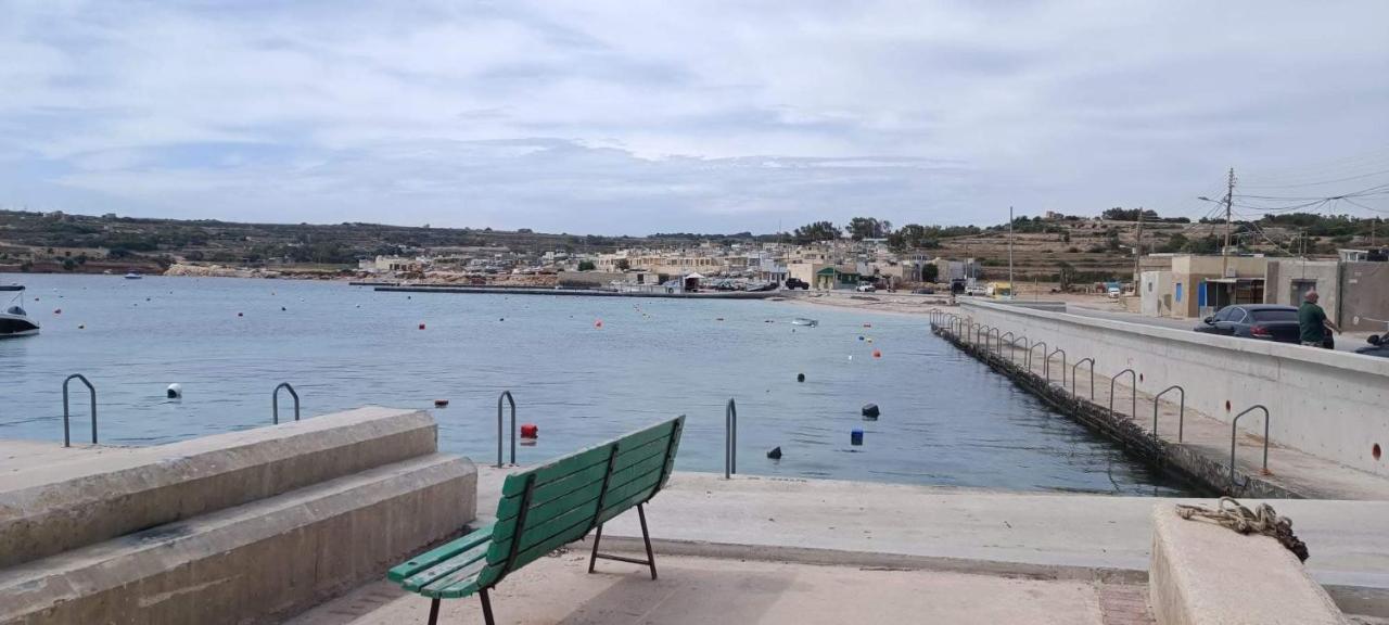 The Carobs Apartment Marsaskala Exterior foto